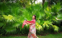 空去掉小内趴在地上打扑克作文